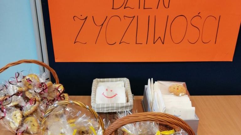 dzien_pozdro1.jpg