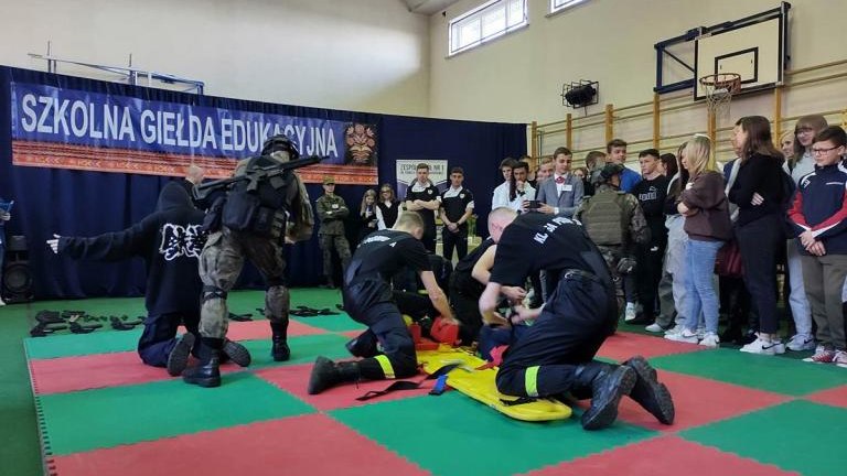 ZS Marcinkowice 3.jpg