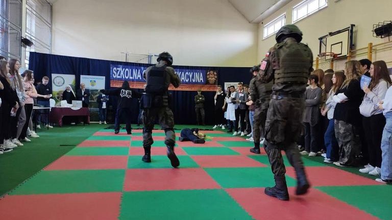 ZS Marcinkowice 4.jpg