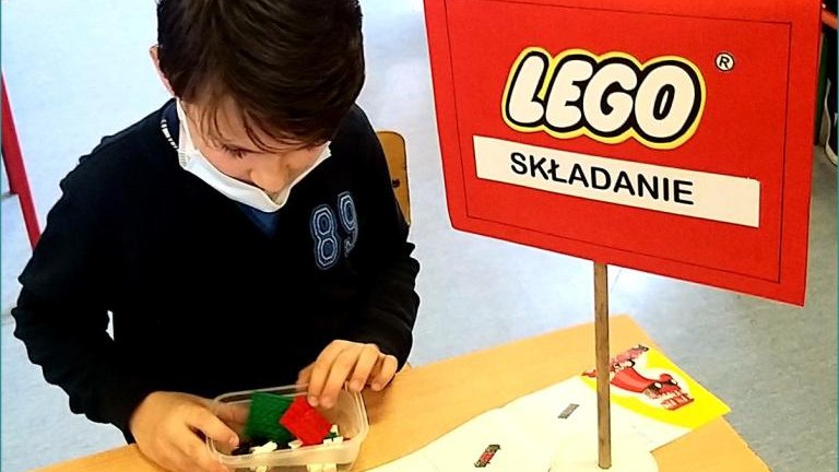 Lego_005_2022.jpg
